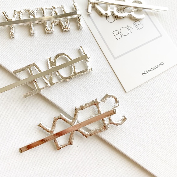 PRETTY Faux Diamond Hair Pins - Picture 4 of 7